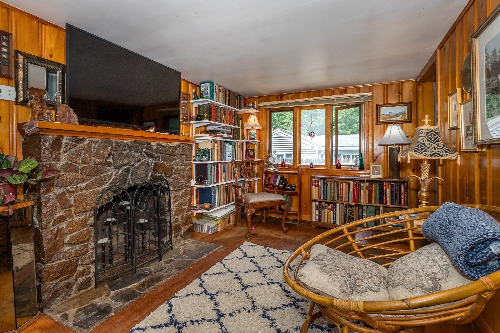 20 Crest Ave, Weymouth, MA, 20 Crest Ave, Weymouth, MA Photo #11