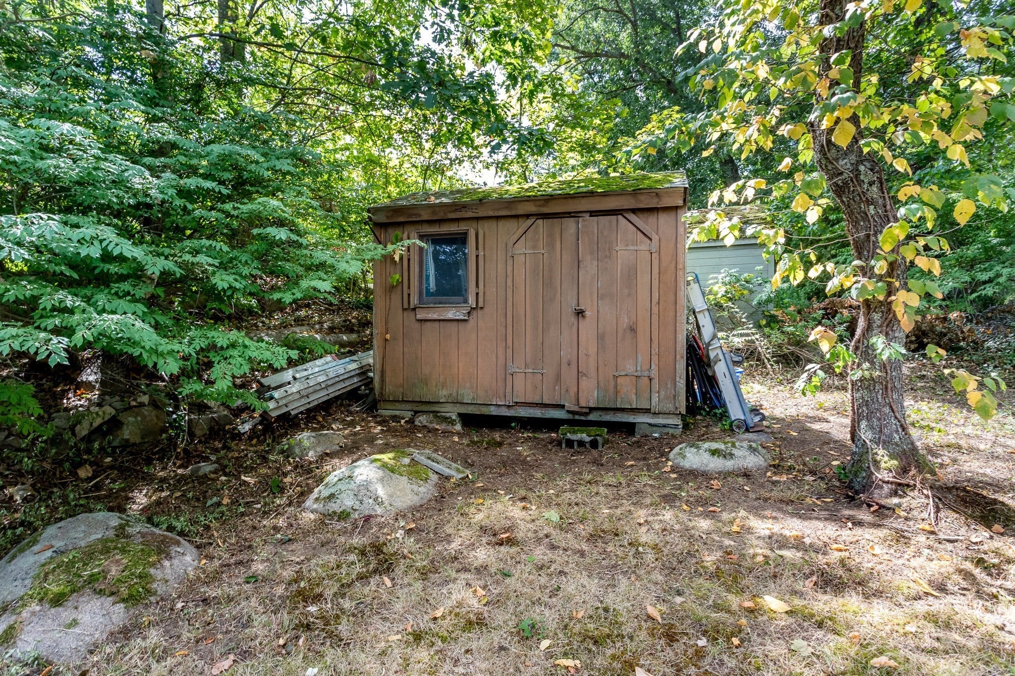 20 Crest Ave