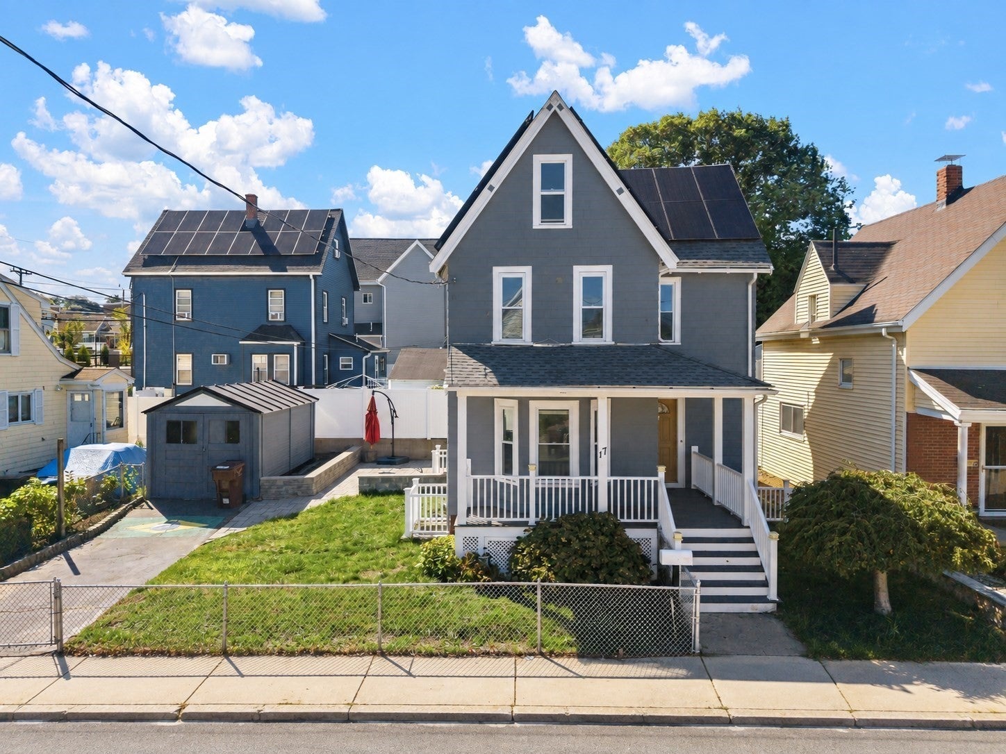 Photo of 17 Estes St, Everett, MA