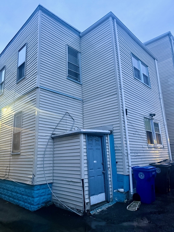 80 Maverick St