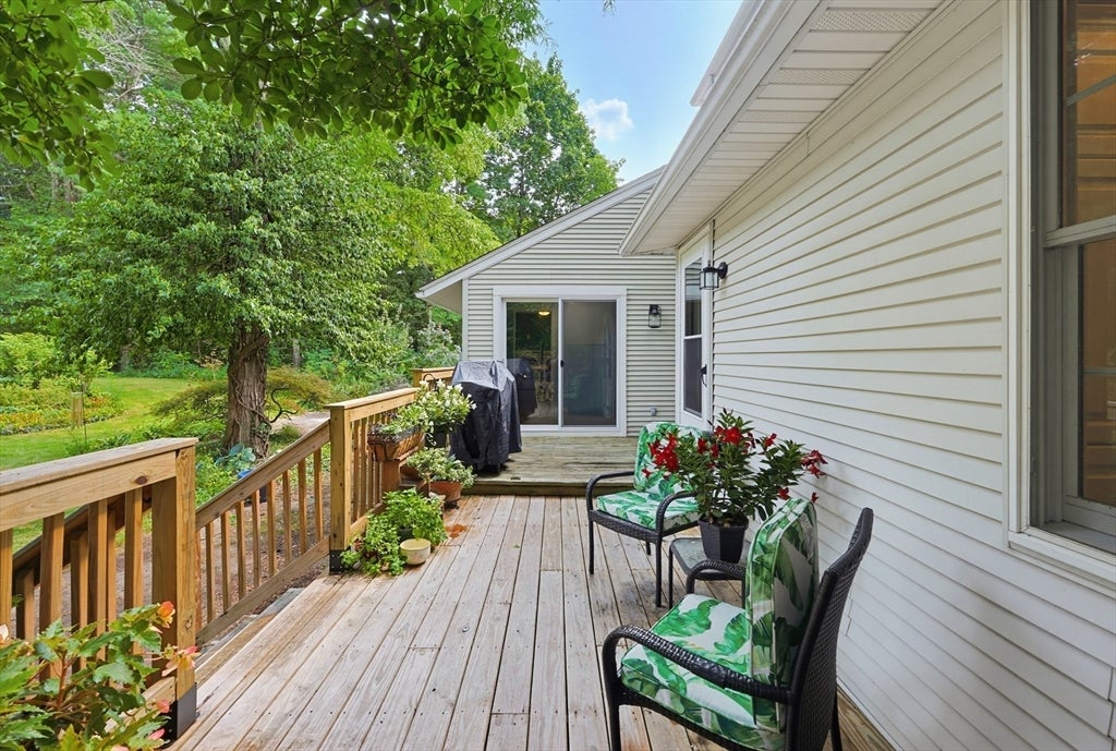 157 Taunton St, Wrentham, MA, 157 Taunton St, Wrentham, MA Photo #6