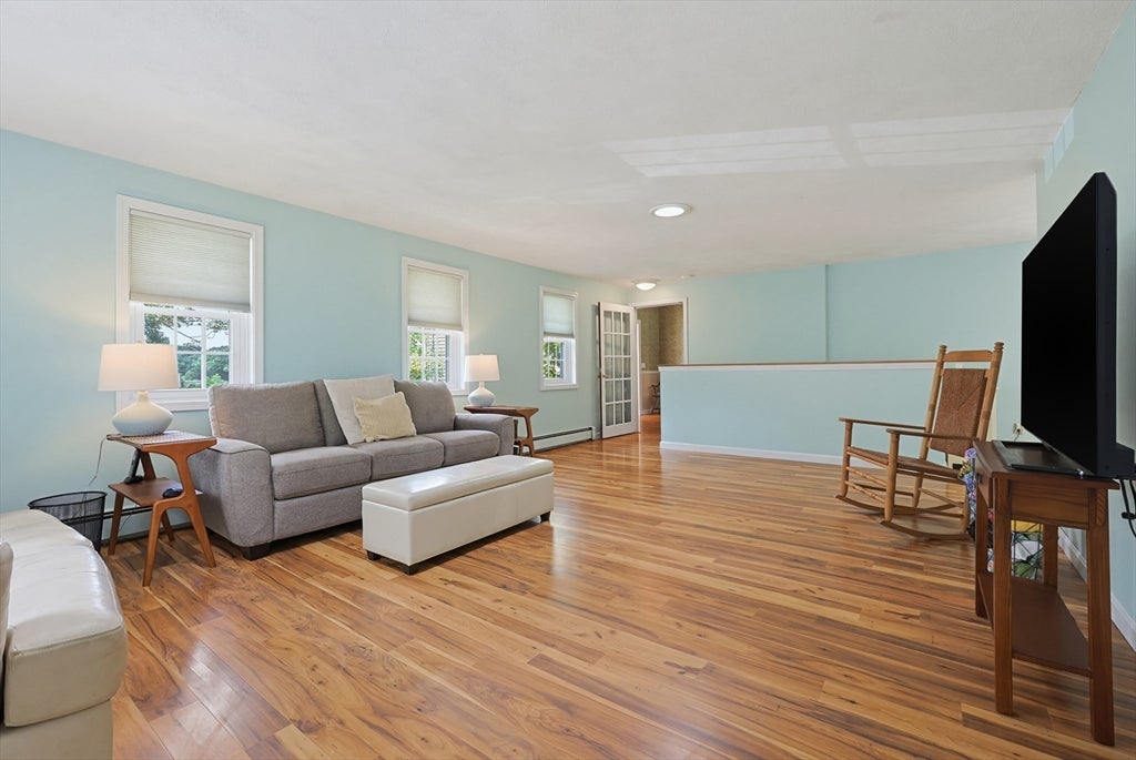 157 Taunton St, Wrentham, MA, 157 Taunton St, Wrentham, MA Photo #7