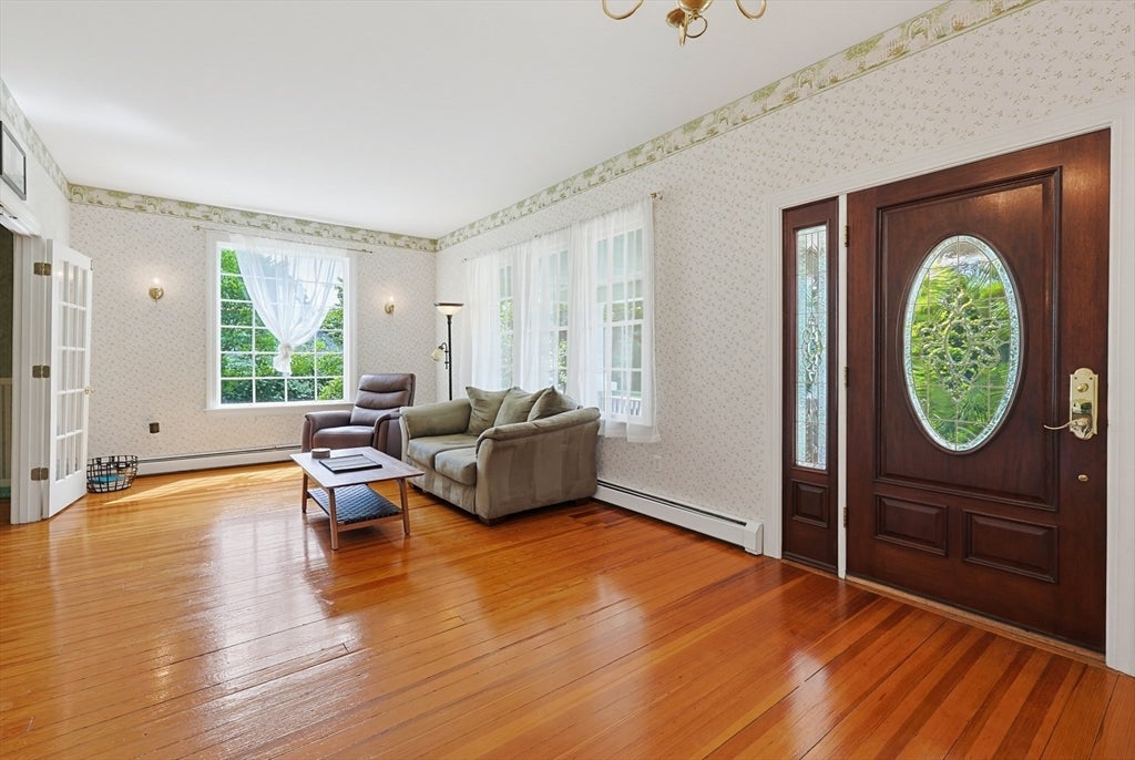 157 Taunton St, Wrentham, MA, 157 Taunton St, Wrentham, MA Photo #18