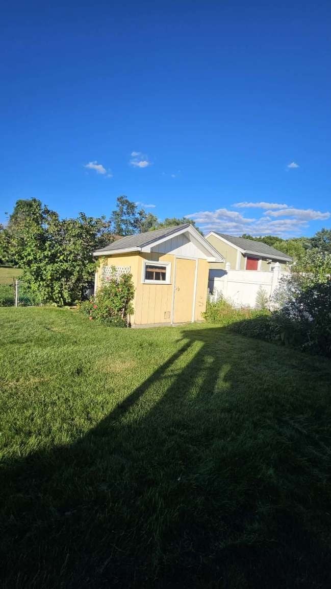 38 Cora Ave, Chicopee, MA Photo #3