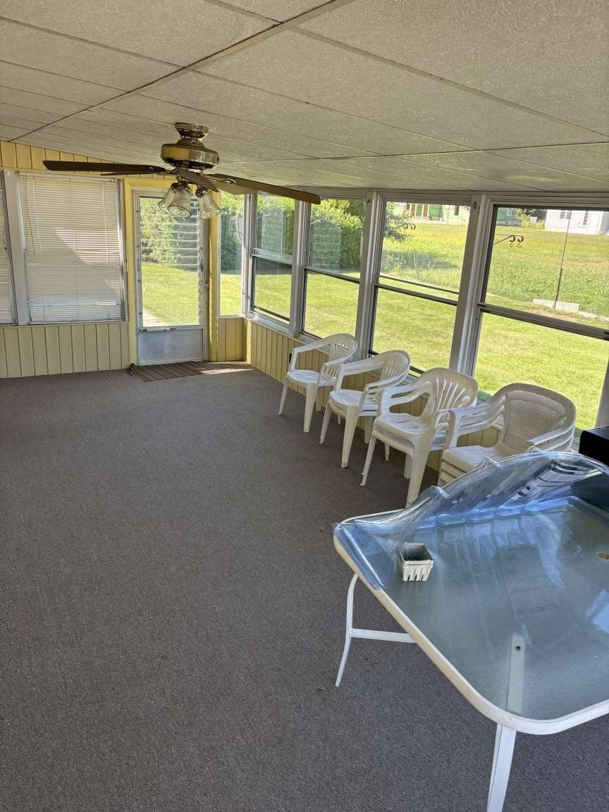 38 Cora Ave, Chicopee, MA Photo #18