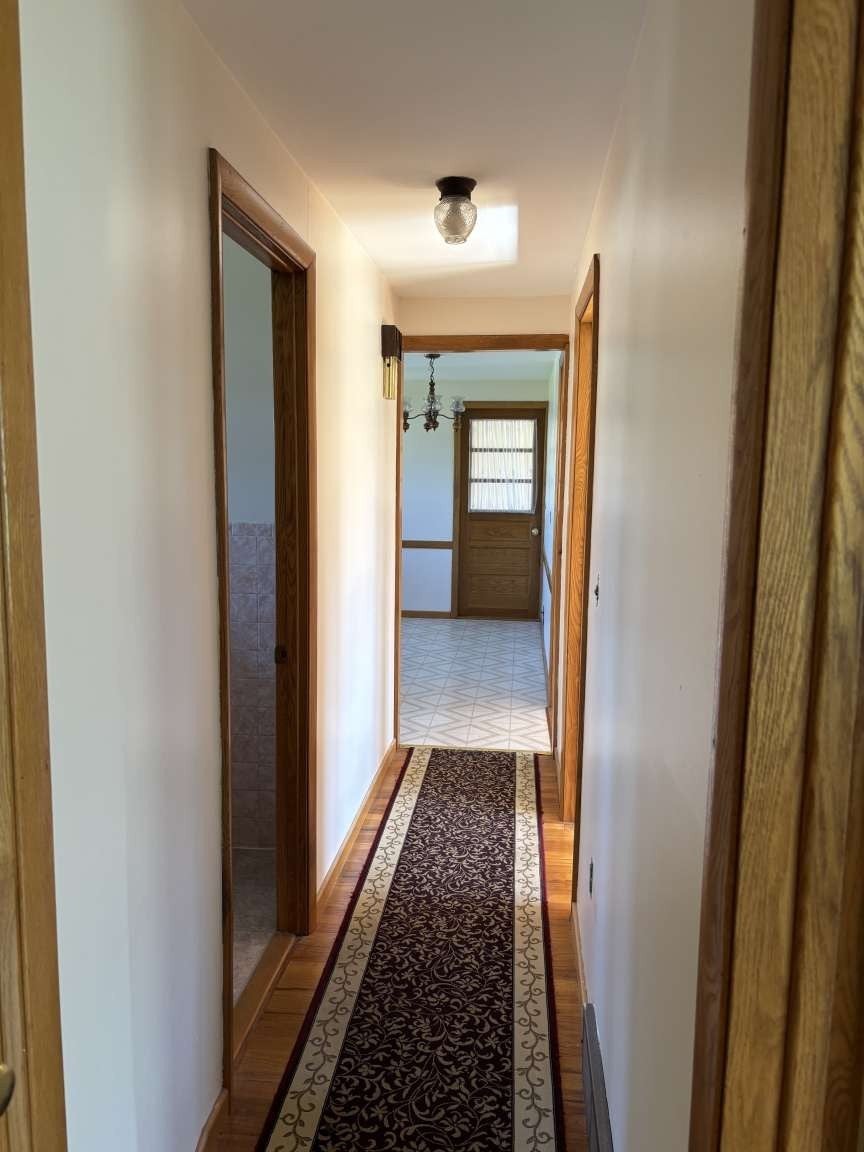 38 Cora Ave, Chicopee, MA Photo #12
