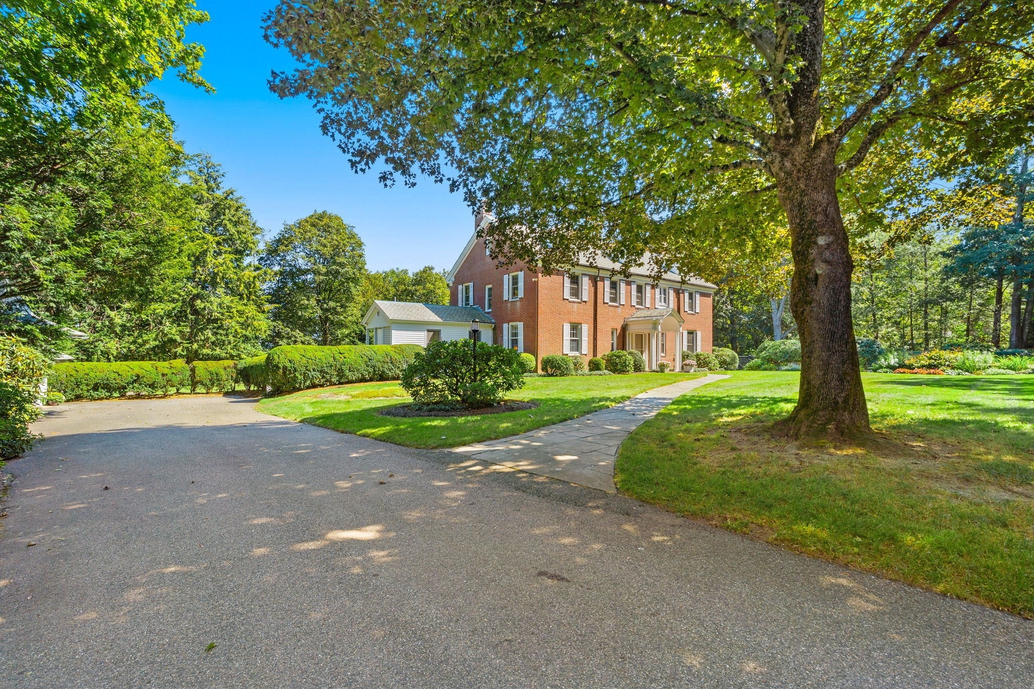 8 Oakmount Circle