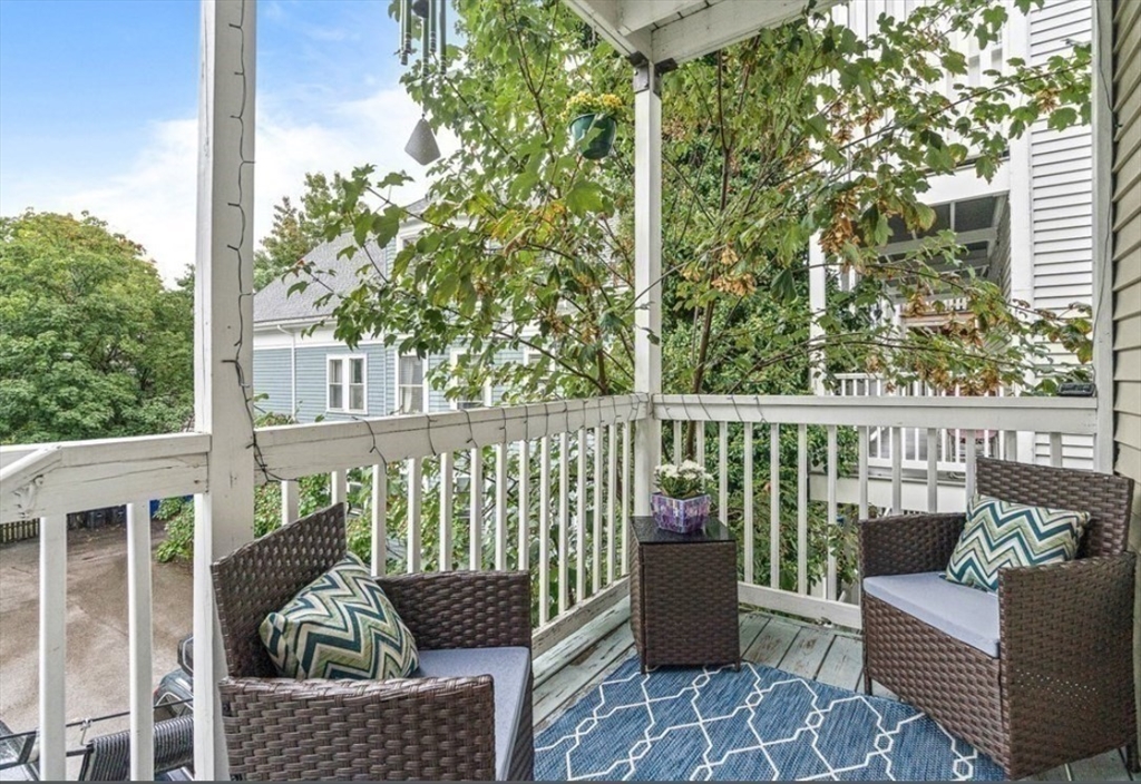 Photo 1 of 21 — 7 Washburn Terrace 1, Brookline, MA 02446