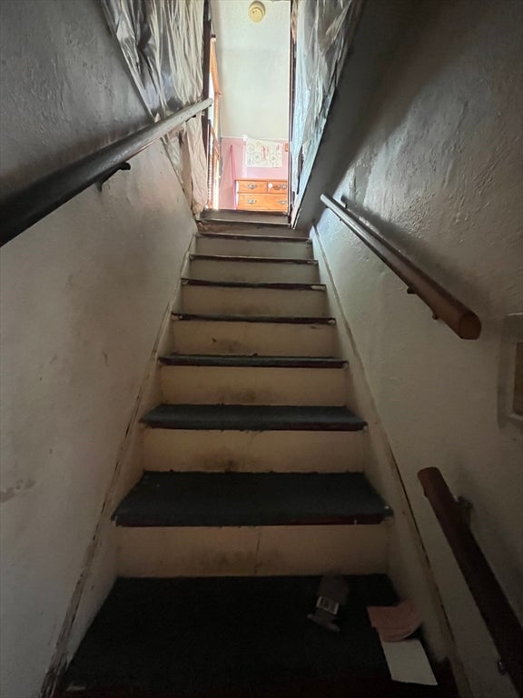 104 Balis St, Springfield, MA Photo #24