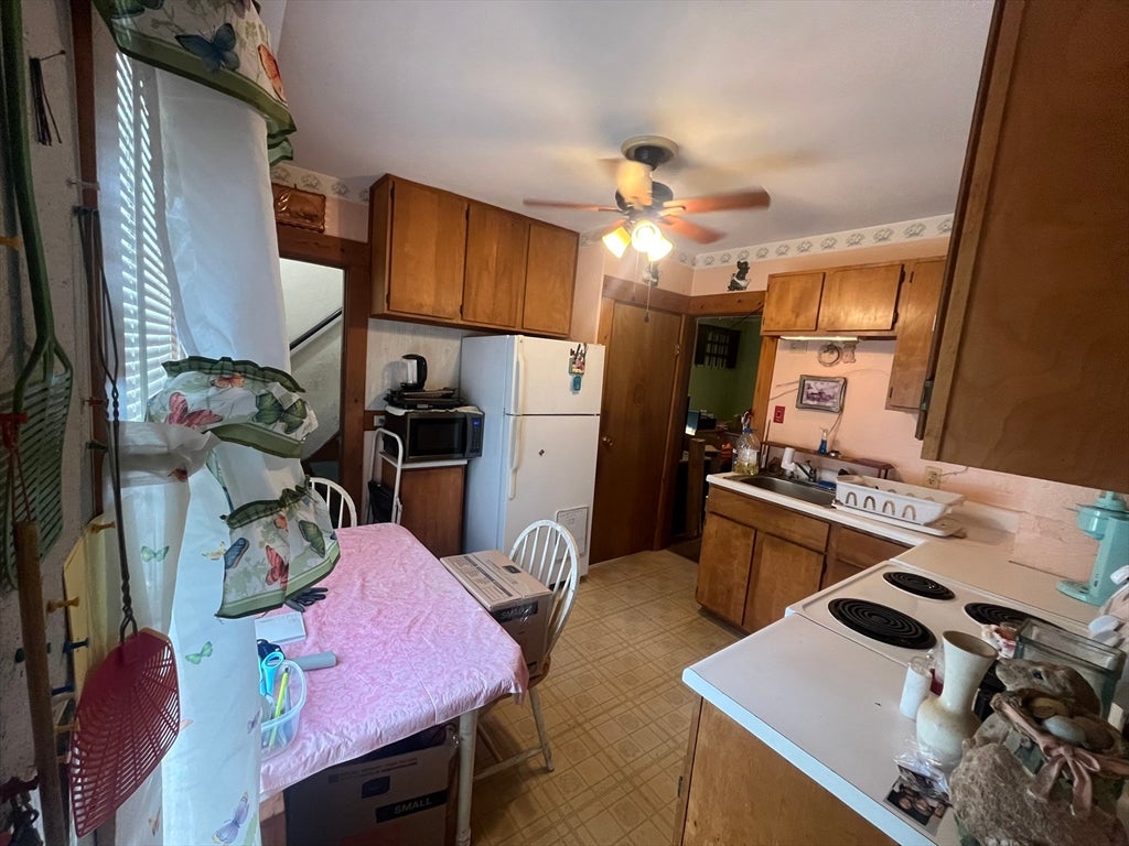 104 Balis St, Springfield, MA Photo #13