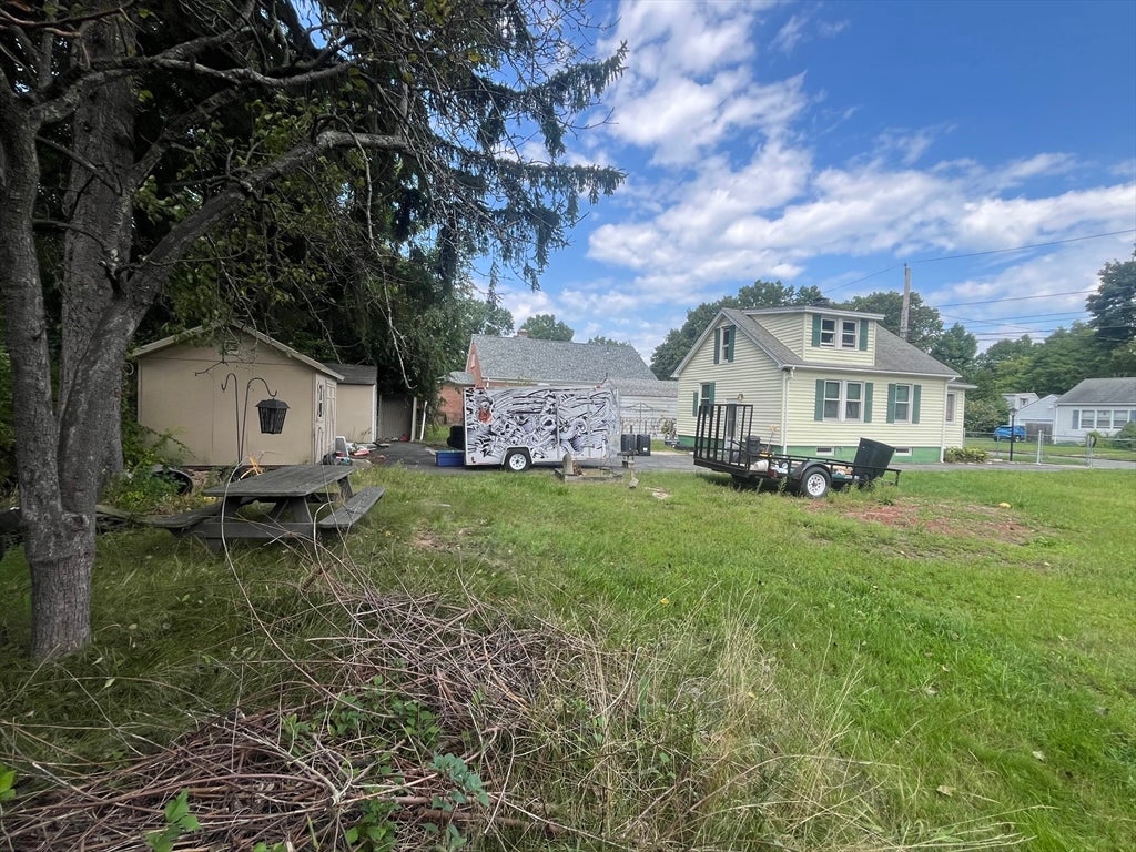 104 Balis St, Springfield, MA Photo #5
