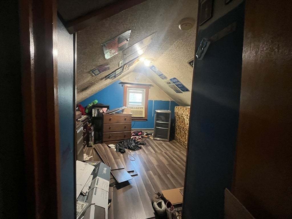104 Balis St, Springfield, MA Photo #29