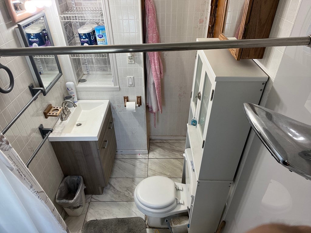 104 Balis St, Springfield, MA Photo #23
