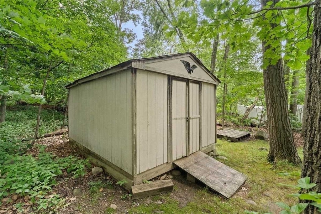 7 Caroline Dr, Milford, MA, 7 Caroline Dr, Milford, MA Photo #36