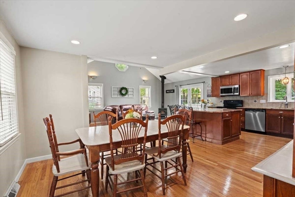 7 Caroline Dr, Milford, MA, 7 Caroline Dr, Milford, MA Photo #11