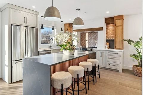 32 Birch Brook Road 18 Lynn MA 01905