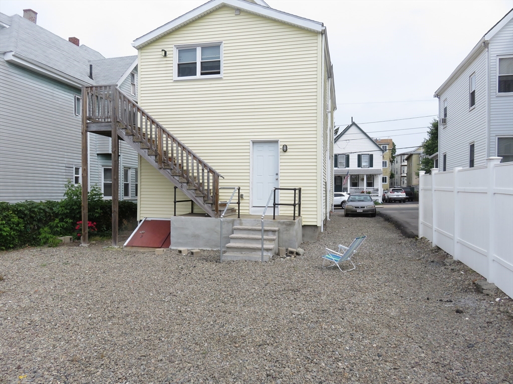 16 Woodville Street