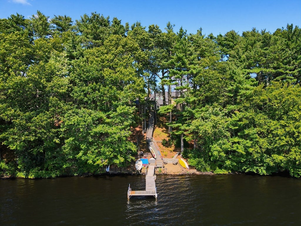 150 Lake Ridge Dr, Taunton, MA Photo #31