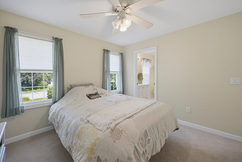 150 Lake Ridge Dr, Taunton, MA Photo #20