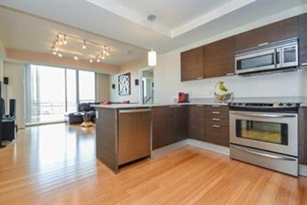 2 Earhart Street 811