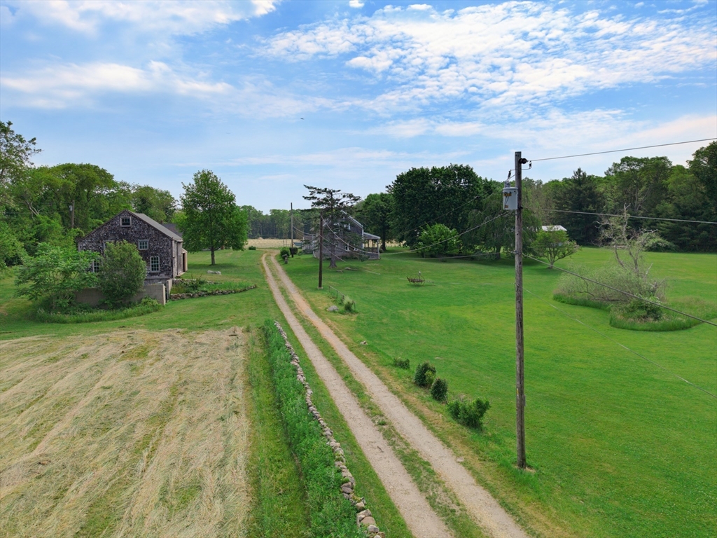 144 Horseneck Rd
