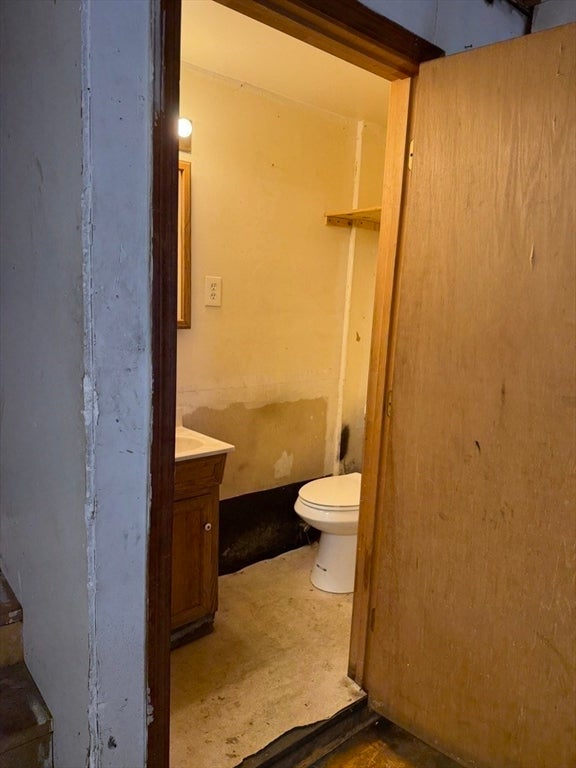 6 Dorchester St, Worcester, MA Photo #14