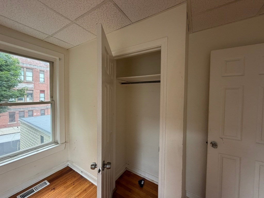 6 Dorchester St, Worcester, MA Photo #9