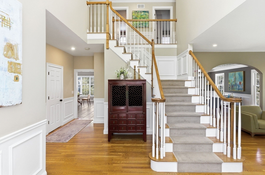 4 Fieldstone Ct, Grafton, MA Photo #9