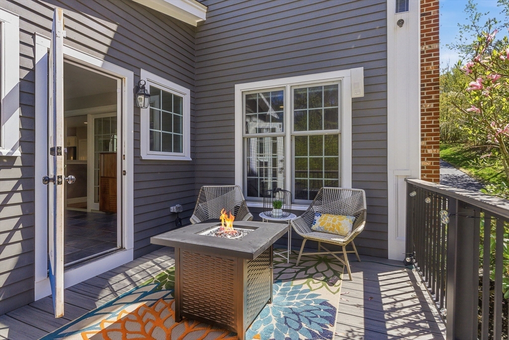 4 Fieldstone Ct, Grafton, MA Photo #23