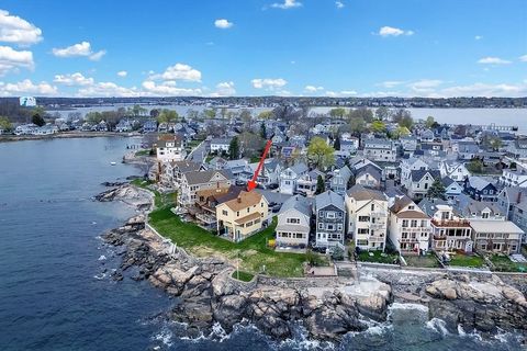 92 Bay View Ave Salem MA 01970