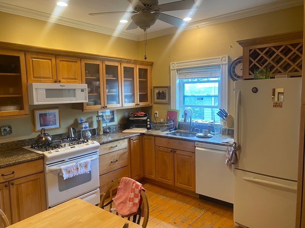 85 Boston Ave #2, Medford, MA, 85 Boston Ave #2, Medford, MA Photo #1