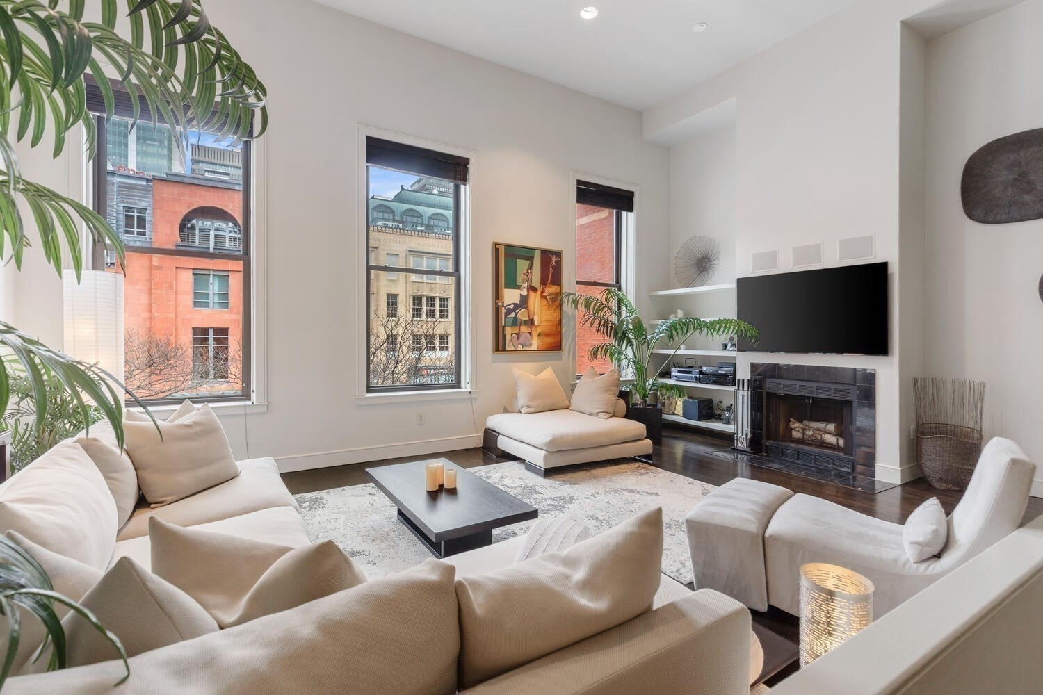 201 Newbury St
