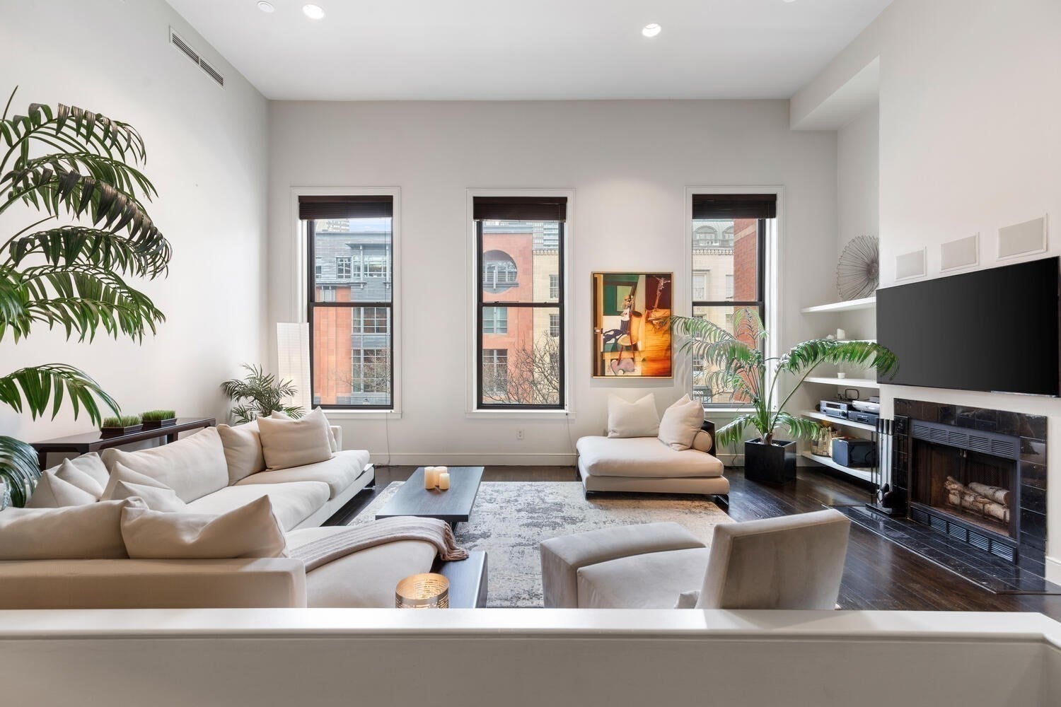 201 Newbury St 202