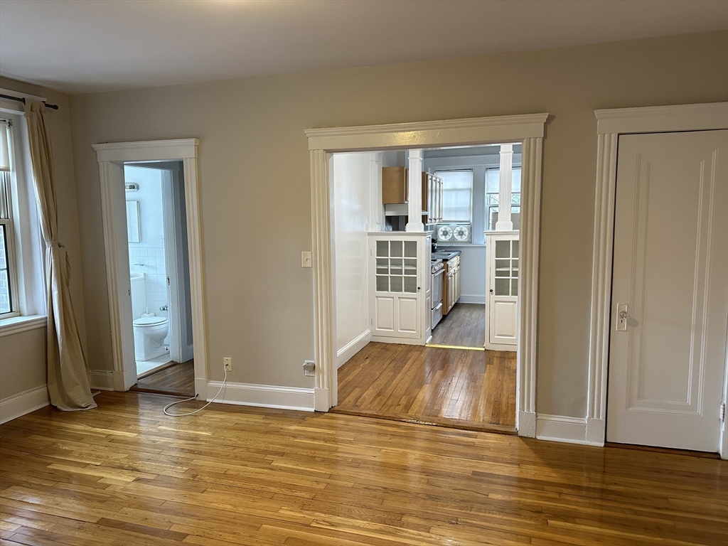 1 Craigie ST #24, Cambridge, MA Photo #2