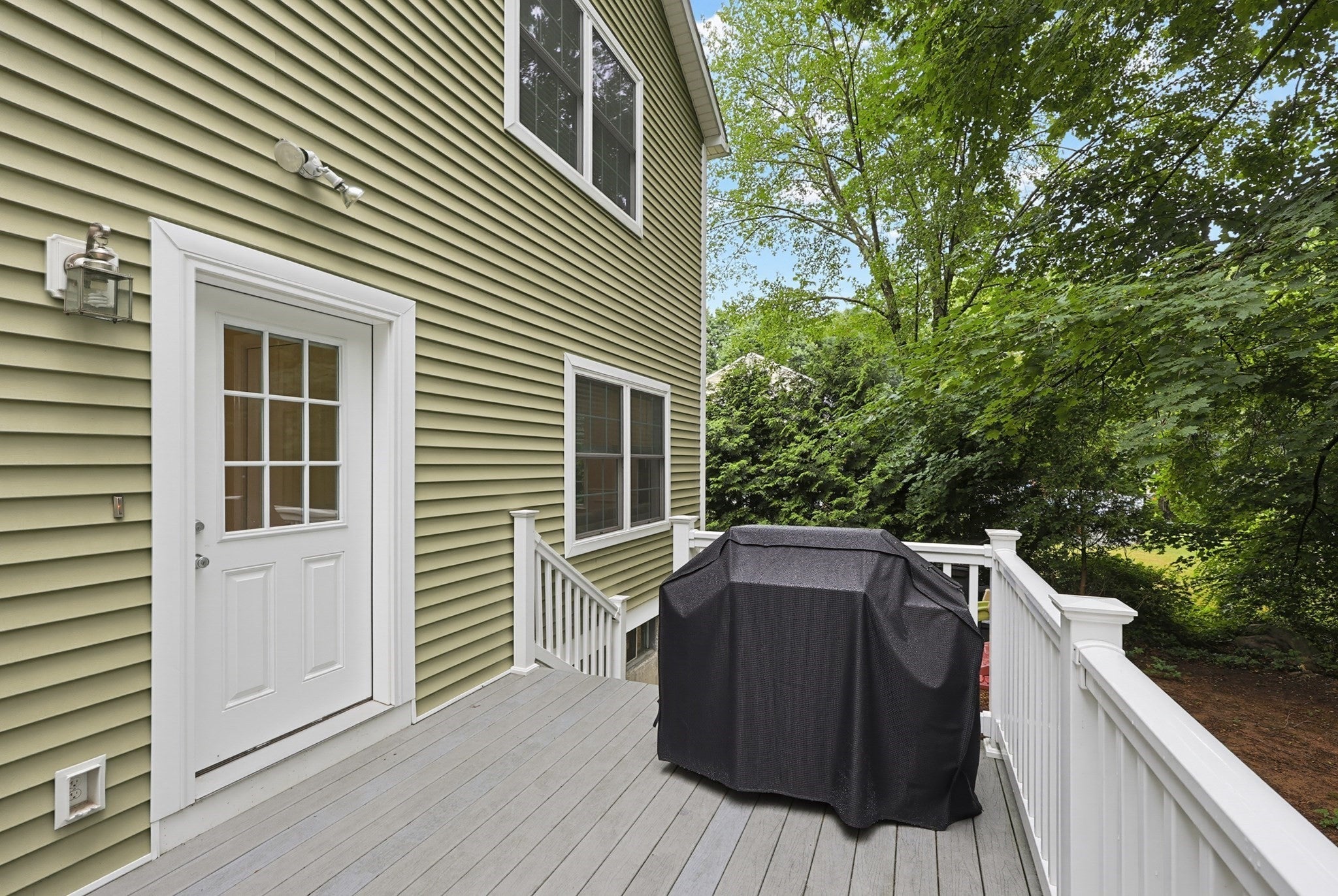 109 Bear Hill Rd, Cumberland, RI, 109 Bear Hill Rd, Cumberland, RI Photo #28