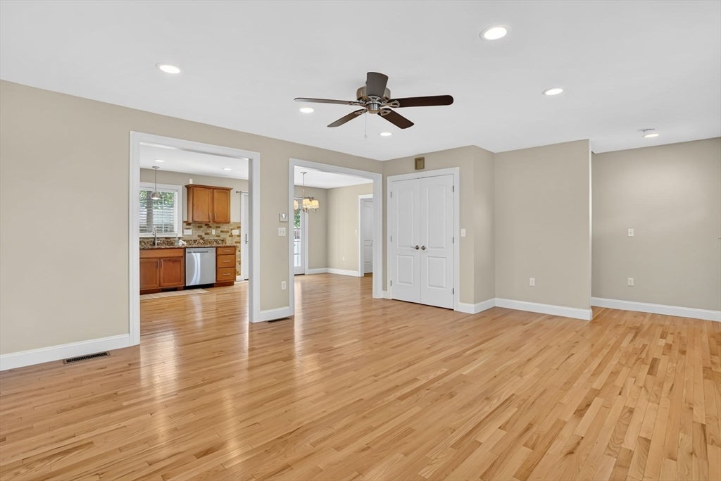 10 Begley St #10, Agawam, MA, 10 Begley St #10, Agawam, MA Photo #7