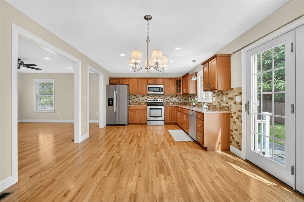 10 Begley St #10, Agawam, MA, 10 Begley St #10, Agawam, MA Photo #15