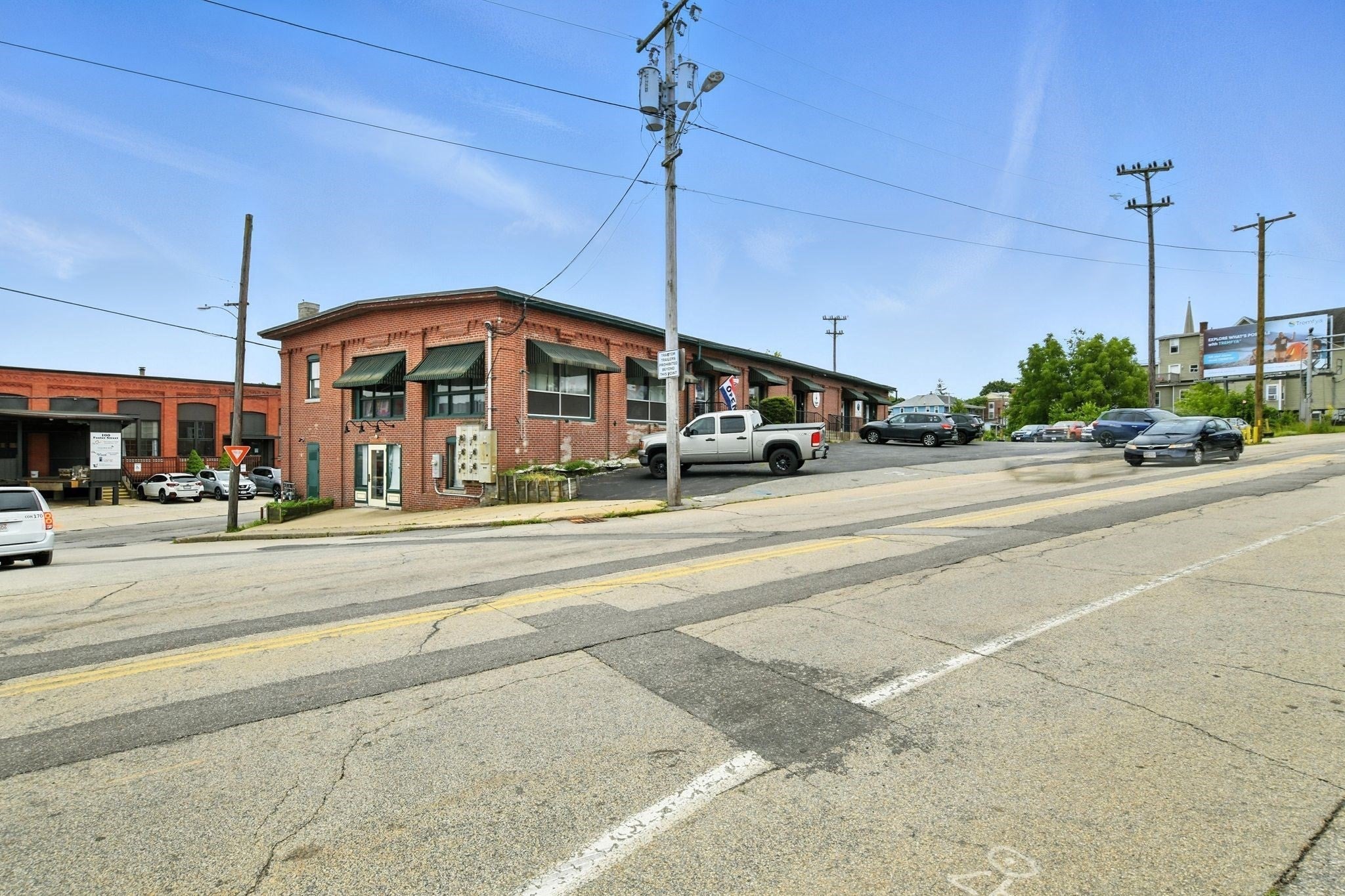 100 Central St