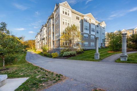 4 Francis Dr 207 Andover MA 01810