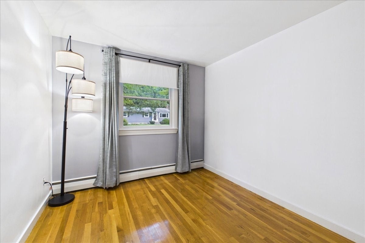25 Oakview Cir, Medway, MA, 25 Oakview Cir, Medway, MA Photo #29