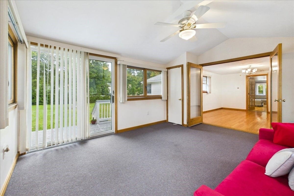 25 Oakview Cir, Medway, MA, 25 Oakview Cir, Medway, MA Photo #14