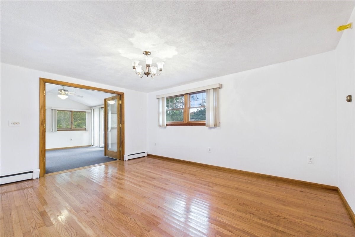 25 Oakview Cir, Medway, MA, 25 Oakview Cir, Medway, MA Photo #16