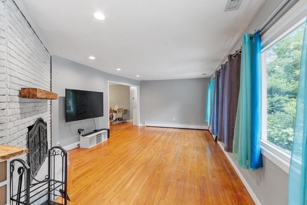 456 Summer ST, North Andover, MA, 456 Summer ST, North Andover, MA Photo #13