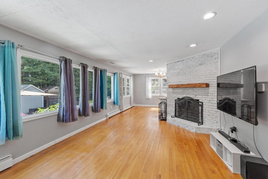 456 Summer ST, North Andover, MA, 456 Summer ST, North Andover, MA Photo #11
