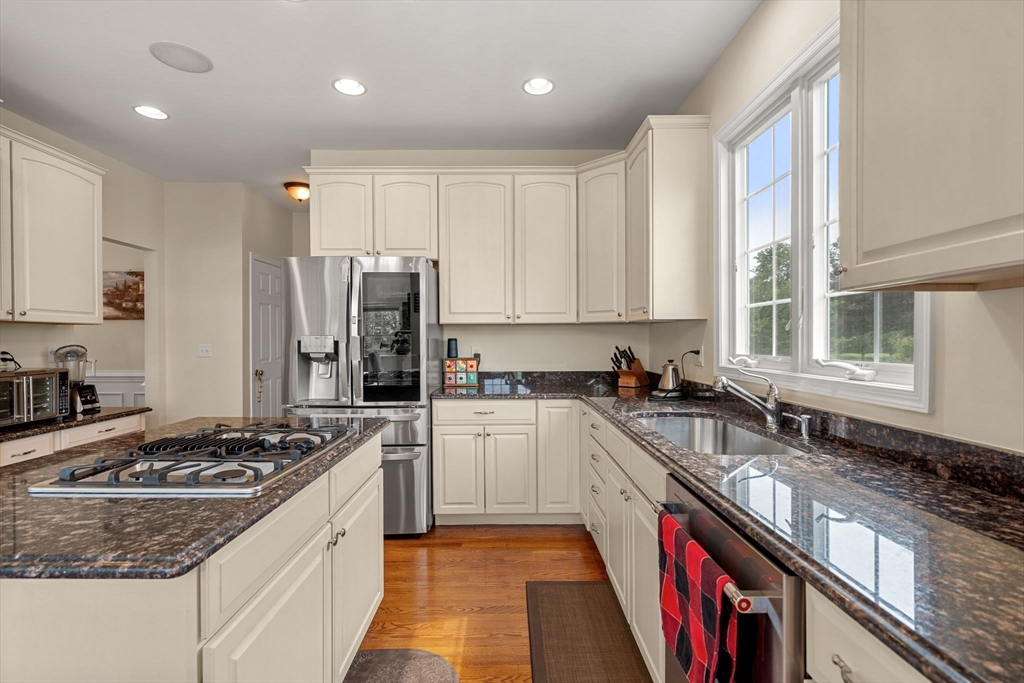 31 Fairways Lane