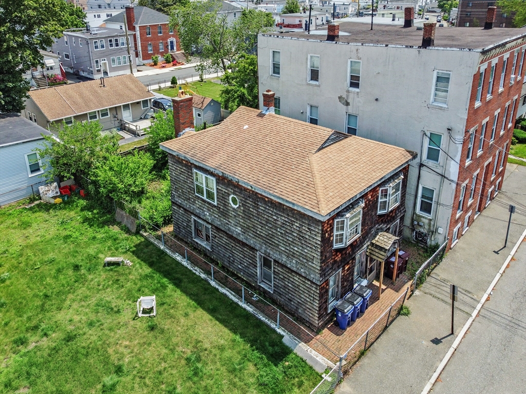 33 Elmwood St