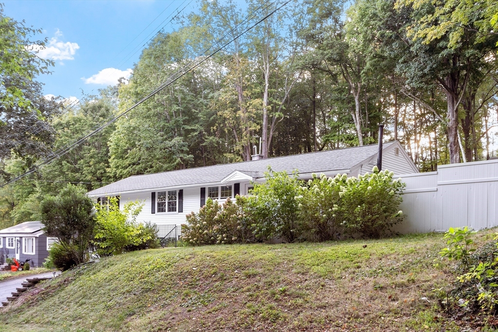 62 Wendell Rd