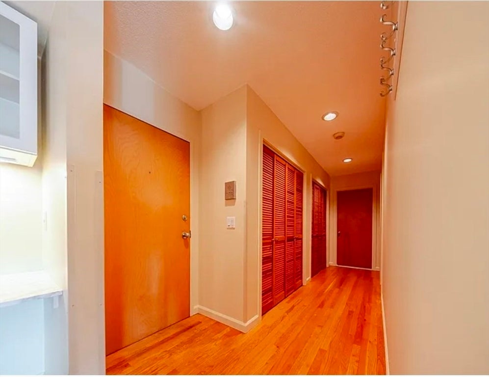 351 Pleasant St #9, Northampton, MA, 351 Pleasant St #9, Northampton, MA Photo #11