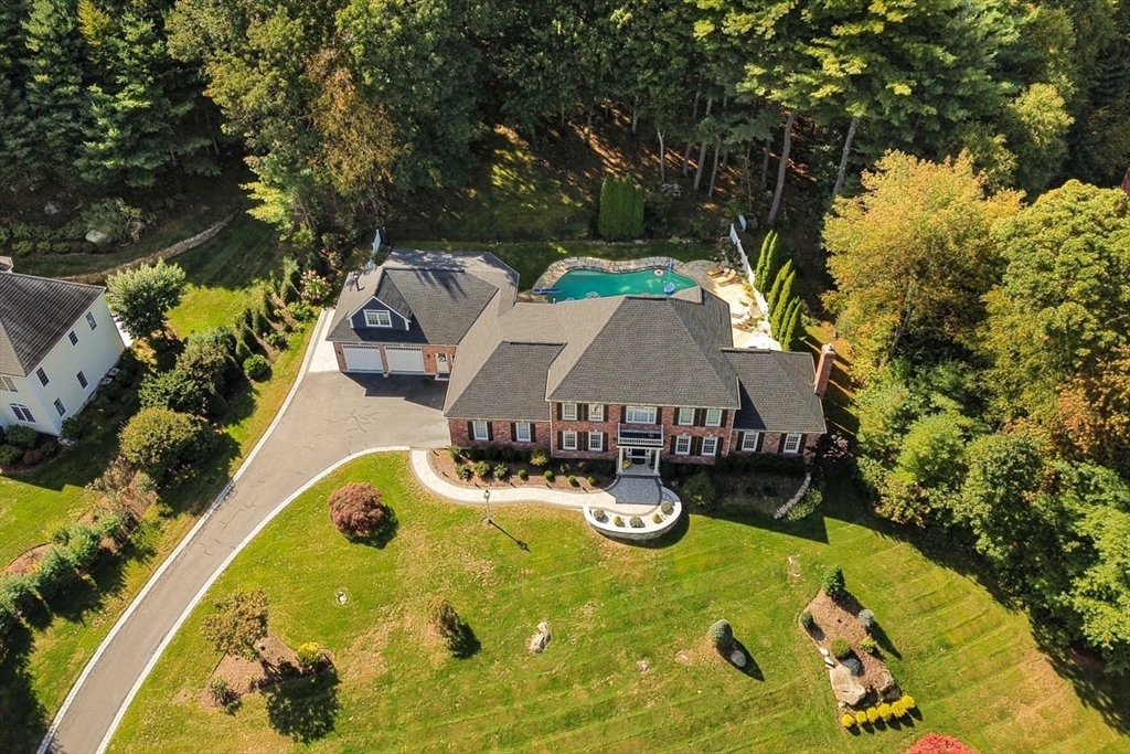 35 Wedgewood Drive