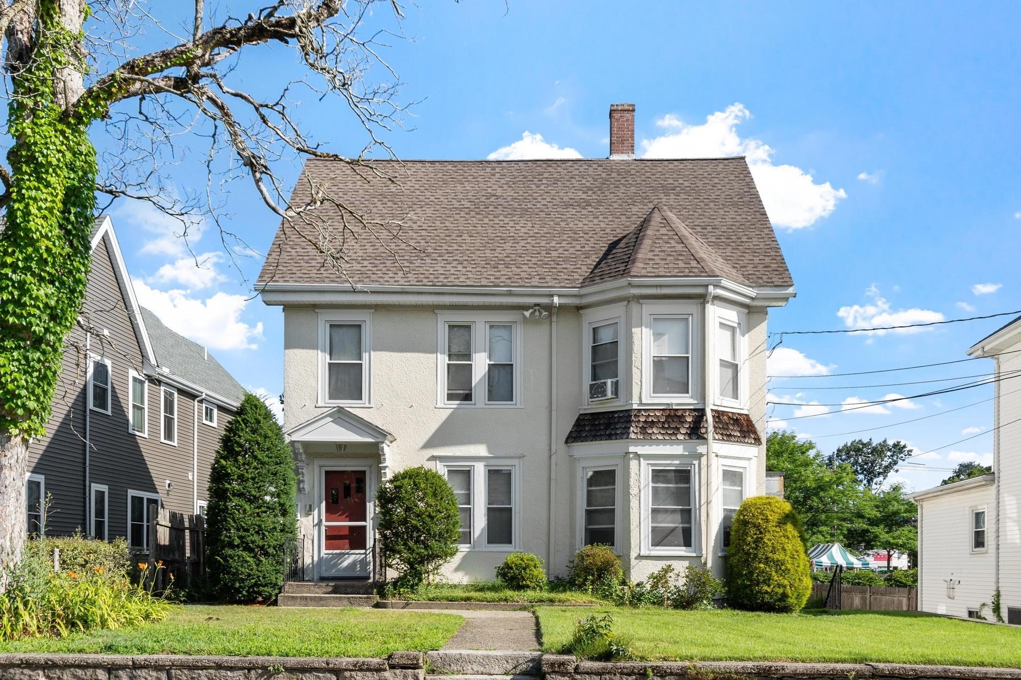 Photo of 53 Summer St, Natick, MA